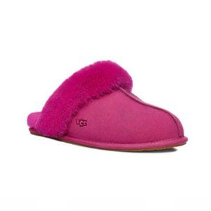 #148 Women's UGG Scuffette II in Dragonfruit House Slippers